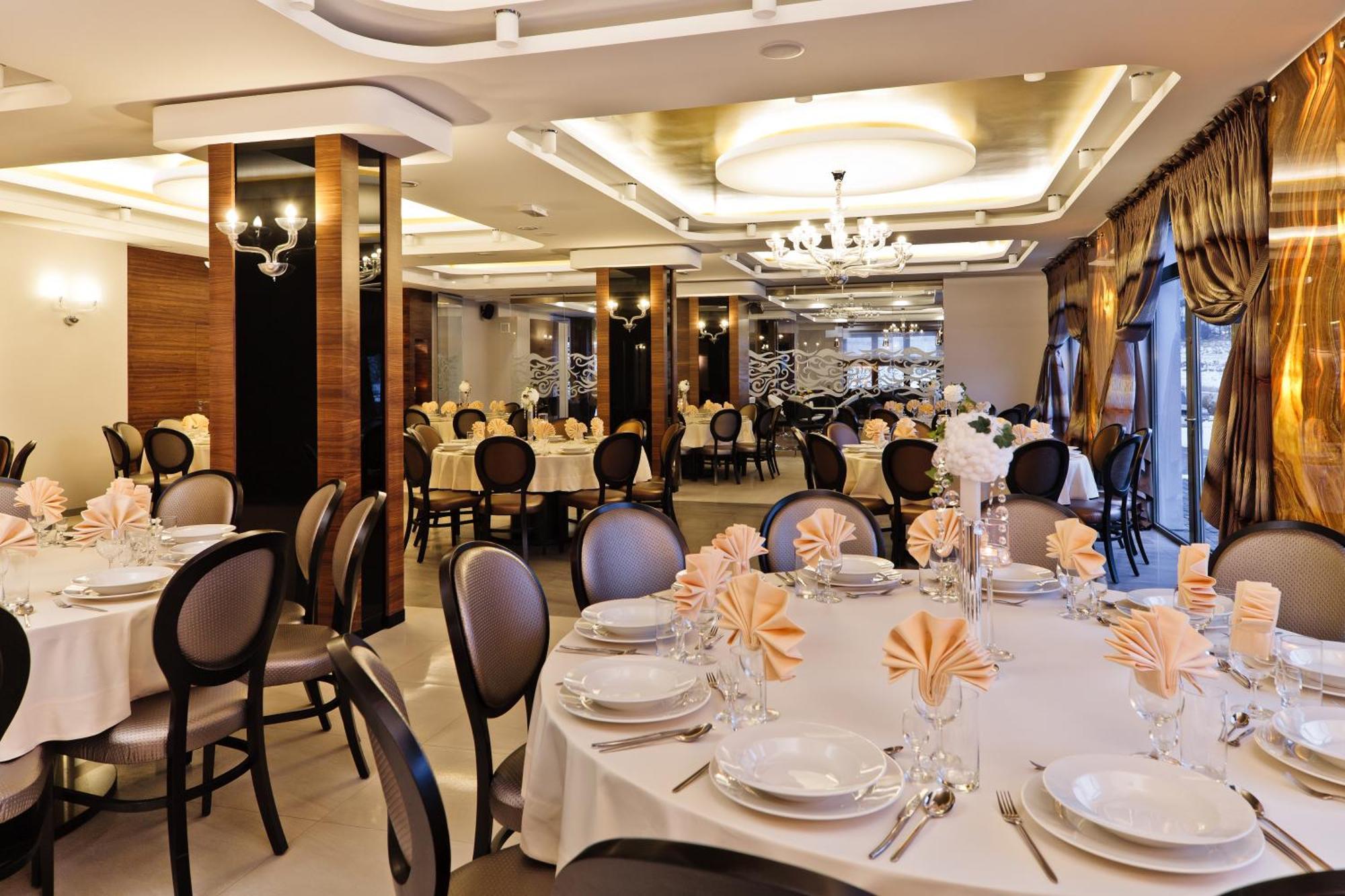 Jasmin Complex Resort & Spa Krzeszow Dolny ภายนอก รูปภาพ
