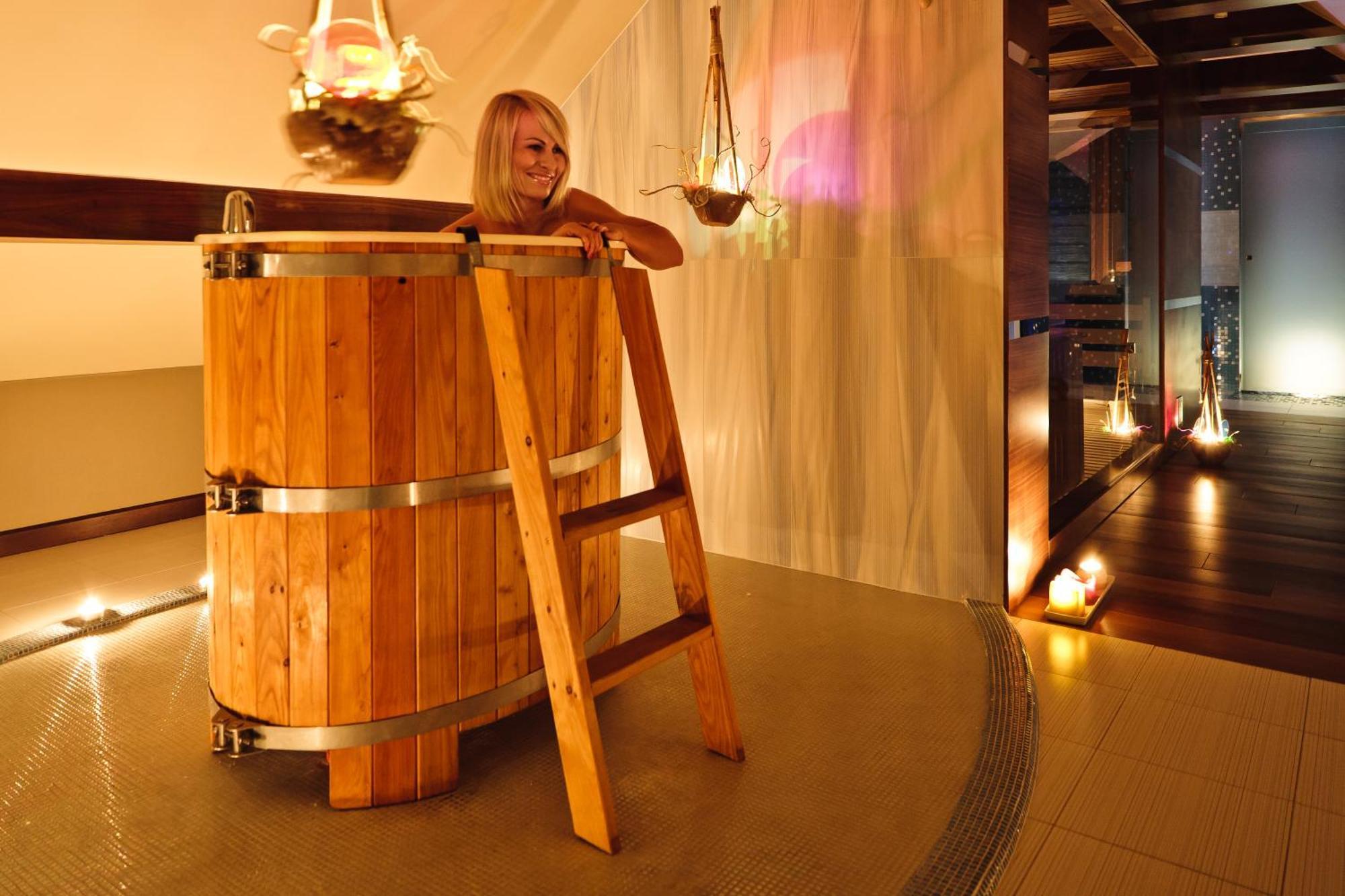 Jasmin Complex Resort & Spa Krzeszow Dolny ภายนอก รูปภาพ